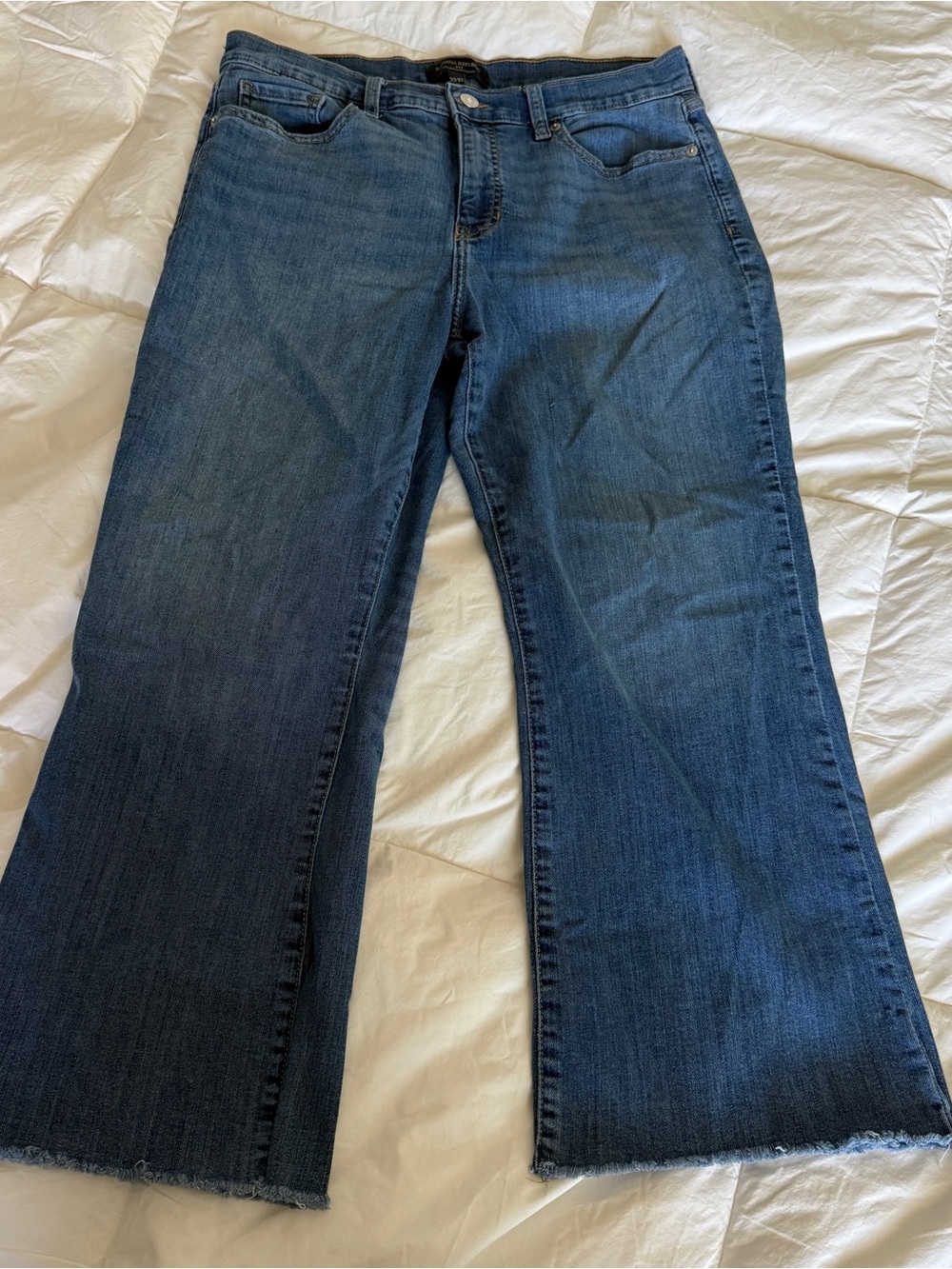 Banana Republic | Cropped Bootcut Jeans | Women’s Size 30/10